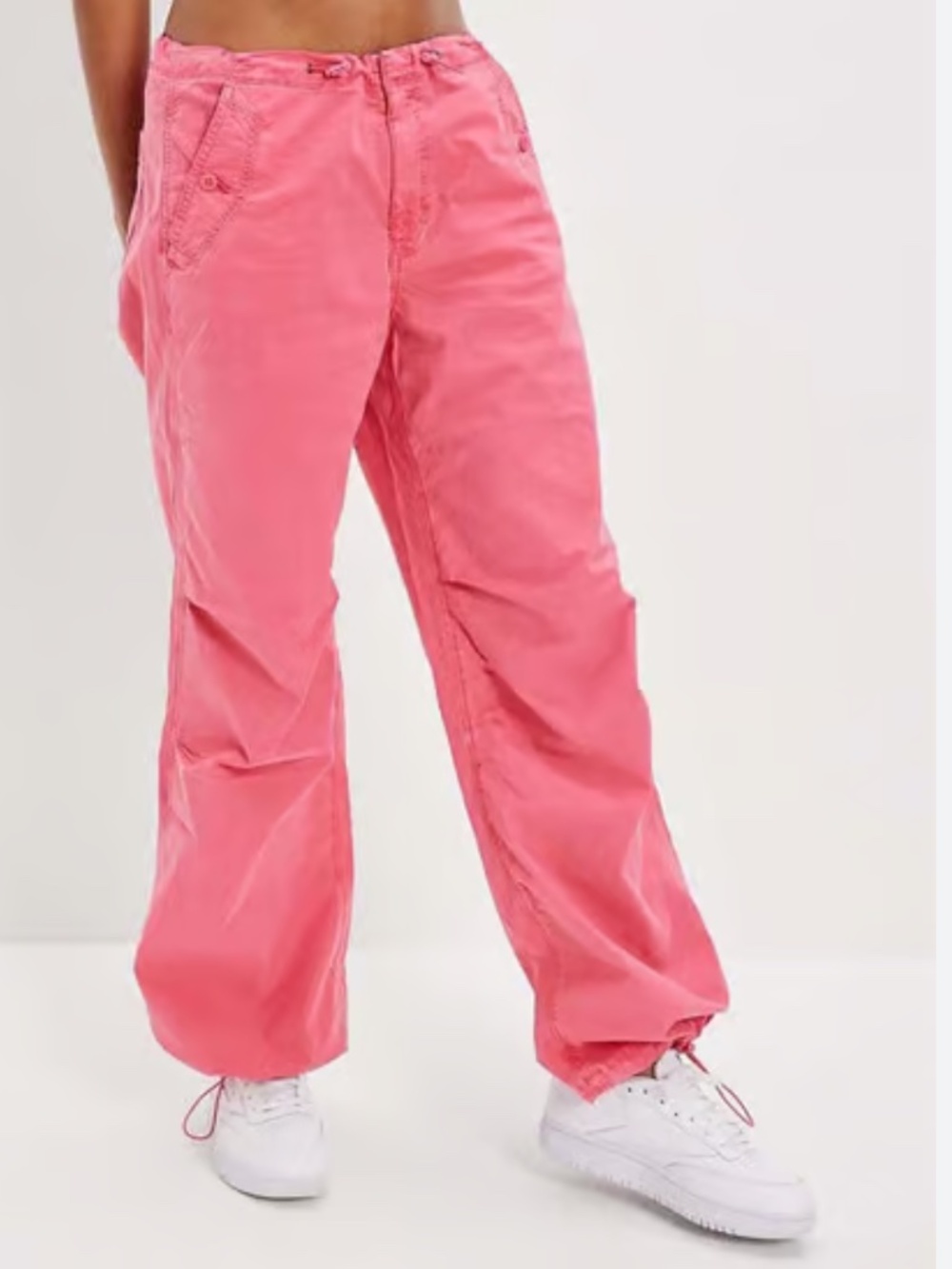 AE Snappy Stretch Low-Rise Parachute Pant Size M NWOT
